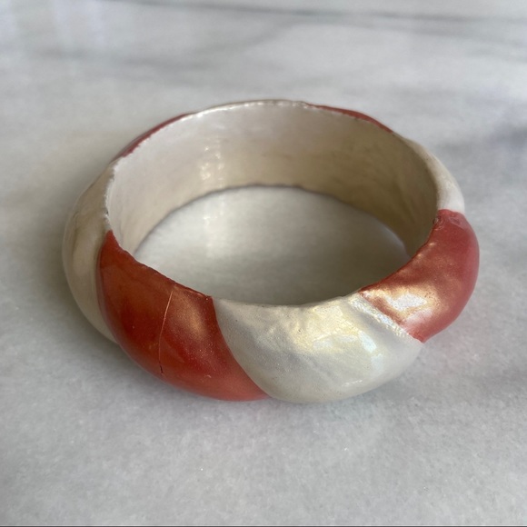 VINTAGE • Wood Bangle Pastel Goth Iridescent Pink White Bracelet Princess Bratz - Picture 1 of 10
